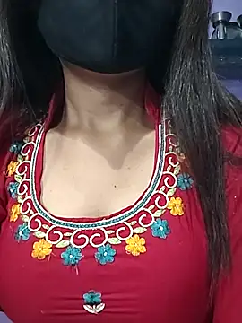 Snapshot of sardarni_001 chatting on October 18, 2025, 6:10 pm sardarni 001 online show from October 18, 2025, 6:10 pm