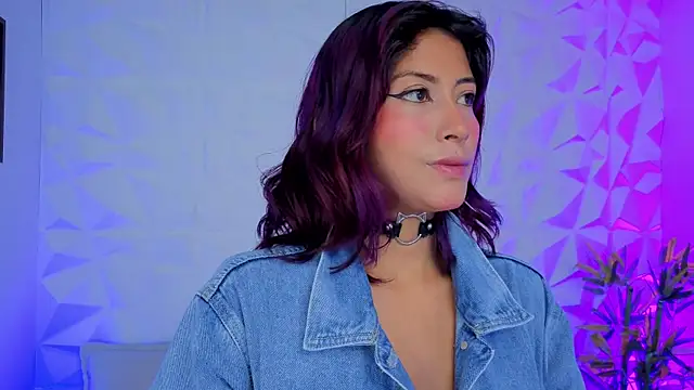 Snapshot of Rynka_ chatting on December 4, 2025, 11:31 am Rynka online show from December 4, 2025, 11:31 am