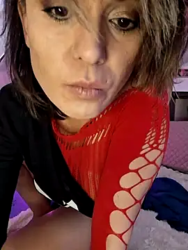 Your Desires07 online show from April 13, 2026, 6:39 am