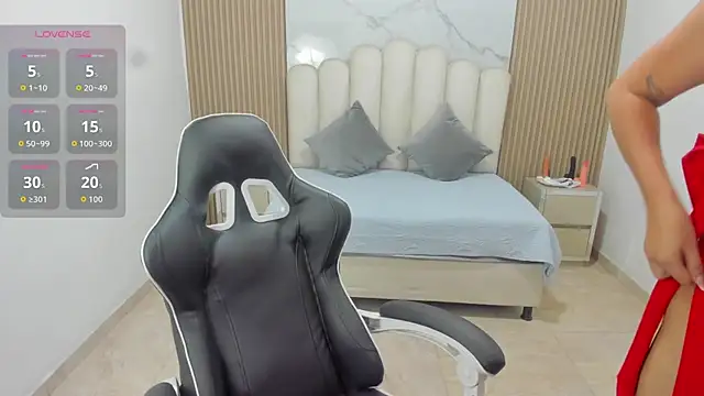 Snapshot of Aziz_daud chatting on March 26, 2026, 7:12 pm Aziz daud online show from March 26, 2026, 7:12 pm