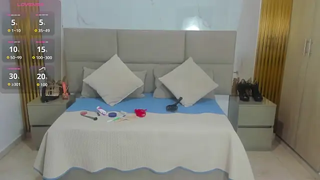 Snapshot of Aziz_daud chatting on April 28, 2026, 7:07 pm Aziz daud online show from April 28, 2026, 7:07 pm