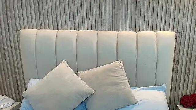 Snapshot of Aziz_daud chatting on October 28, 2025, 12:33 am Aziz daud online show from October 28, 2025, 12:33 am