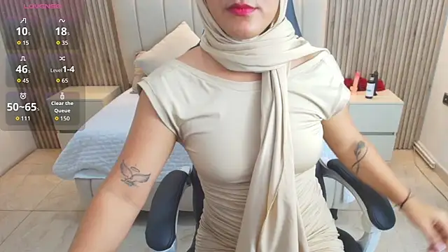 Snapshot of Aziz_daud chatting on December 2, 2025, 7:15 pm Aziz daud online show from December 2, 2025, 7:15 pm