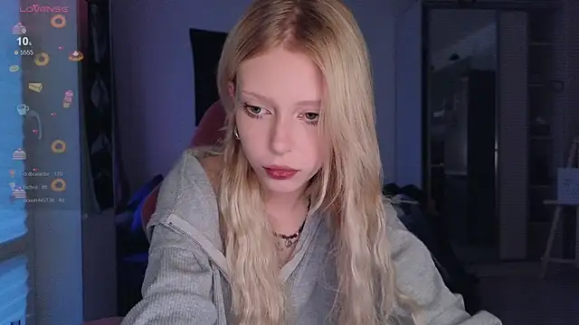 Snapshot of eliza_saddcat chatting on November 11, 2025, 1:28 pm eliza saddcat online show from November 11, 2025, 1:28 pm