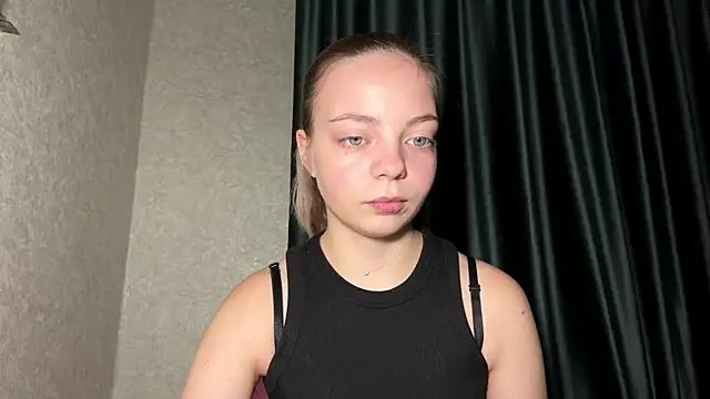 Snapshot of WrithenStub chatting on November 21, 2025, 5:23 pm WrithenStub online show from November 21, 2025, 5:23 pm