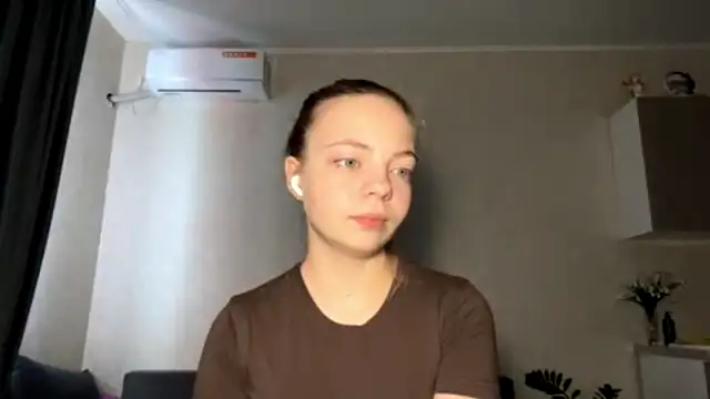 Snapshot of WrithenStub chatting on November 8, 2025, 7:45 am WrithenStub online show from November 8, 2025, 7:45 am