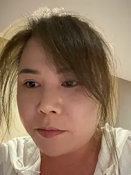 Alice9988 online show from November 7, 2025, 2:21 pm