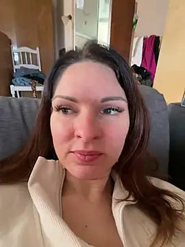 Snapshot of kinkysarahx chatting on April 11, 2026, 1:59 pm kinkysarahx online show from April 11, 2026, 1:59 pm