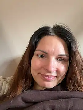 Snapshot of kinkysarahx chatting on April 5, 2026, 1:40 pm kinkysarahx online show from April 5, 2026, 1:40 pm