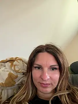 Snapshot of kinkysarahx chatting on May 21, 2026, 1:30 pm kinkysarahx online show from May 21, 2026, 1:30 pm