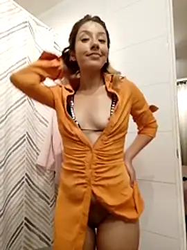 Snapshot of lilivalkova chatting on February 11, 2026, 3:06 am lilivalkova online show from February 11, 2026, 3:06 am