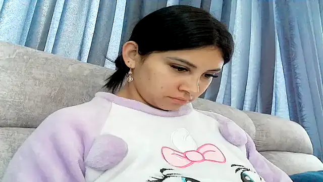 RollinGirl  online show from October 29, 2025, 2:49 pm