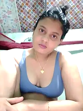 sexylive1100 online show from October 31, 2025, 4:03 pm