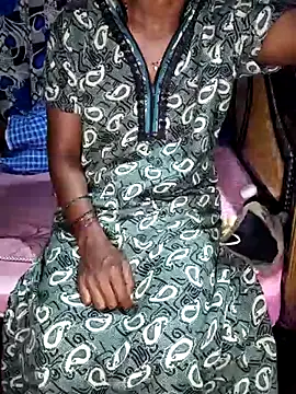 Snapshot of sarika-telugu chatting on March 7, 2026, 4:23 pm sarika-telugu online show from March 7, 2026, 4:23 pm