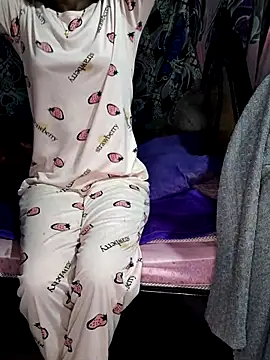 Snapshot of sarika-telugu chatting on March 18, 2026, 5:25 pm sarika-telugu online show from March 18, 2026, 5:25 pm