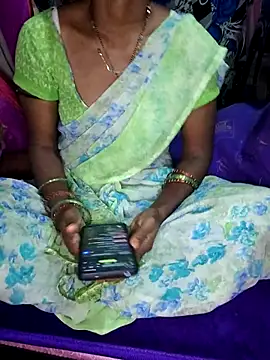 Snapshot of sarika-telugu chatting on December 5, 2025, 4:38 pm sarika-telugu online show from December 5, 2025, 4:38 pm