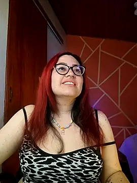 Violetafetish-dirty online show from March 14, 2025, 3:59 am