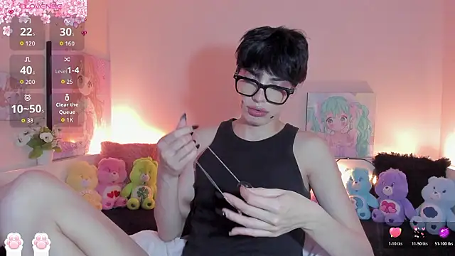 Snapshot of Strawberry_Kitty_ chatting on March 7, 2026, 3:57 am Strawberry Kitty online show from March 7, 2026, 3:57 am