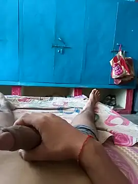 Aadi200210q online show from April 21, 2026, 5:36 am