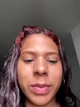 sweety-marcela online show from October 20, 2025, 7:47 pm