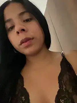 sweety-marcela online show from March 2, 2026, 6:48 pm