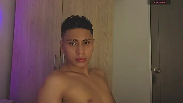 Anto Jasro online show from November 14, 2025, 10:02 pm