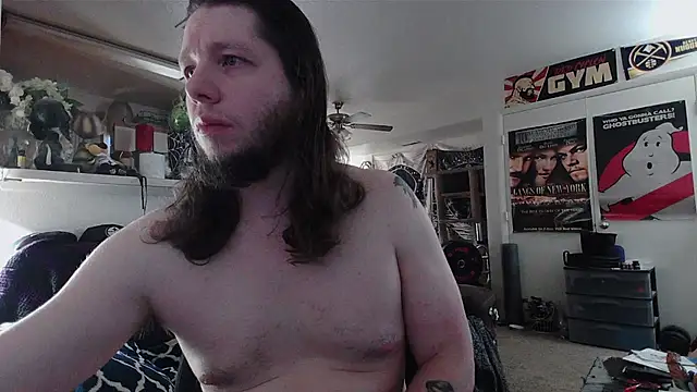biggerisbetter12 online show from May 16, 2026, 5:12 pm