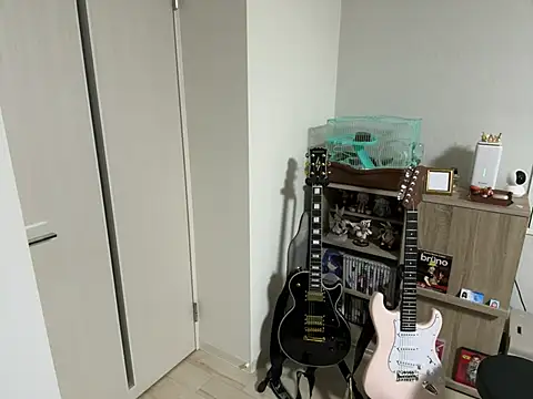 pinkudayo girl online show from March 17, 2026, 10:07 am