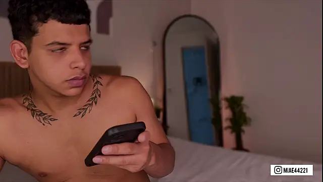 Snapshot of Little_Emma_11 chatting on February 28, 2026, 12:05 pm Little Emma 11 online show from February 28, 2026, 12:05 pm