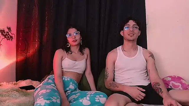 Snapshot of Gaia_16 chatting on February 26, 2026, 8:20 pm Gaia 16 online show from February 26, 2026, 8:20 pm