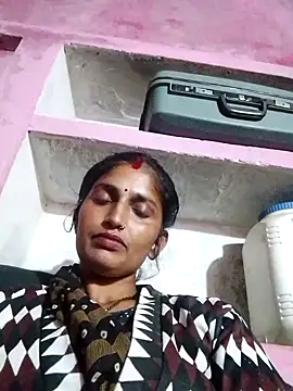 Snapshot of Pooja_shre chatting on November 14, 2025, 1:59 pm Pooja shre online show from November 14, 2025, 1:59 pm