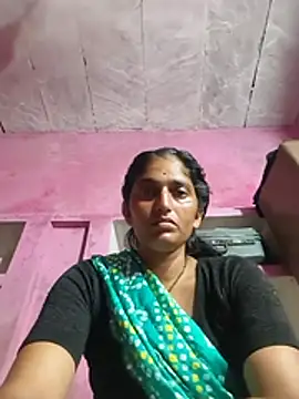 Snapshot of Pooja_shre chatting on July 21, 2026, 6:09 pm Pooja shre online show from July 21, 2026, 6:09 pm