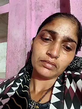 Snapshot of Pooja_shre chatting on December 18, 2025, 1:26 pm Pooja shre online show from December 18, 2025, 1:26 pm