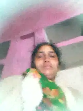Snapshot of Pooja_shre chatting on January 18, 2026, 5:49 pm Pooja shre online show from January 18, 2026, 5:49 pm