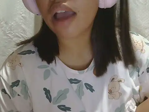 ChubbyButty online show from June 14, 2026, 2:40 pm