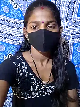 Snapshot of Itz_Aisha__ chatting on May 13, 2026, 5:47 am Itz Aisha online show from May 13, 2026, 5:47 am
