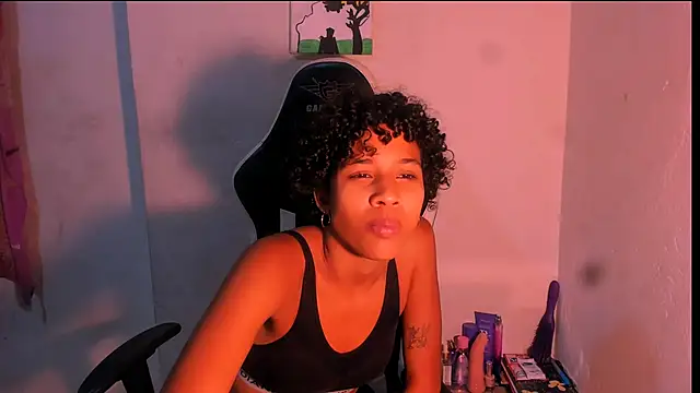 Snapshot of bad_girl_xxx chatting on April 28, 2026, 3:11 am bad girl xxx online show from April 28, 2026, 3:11 am