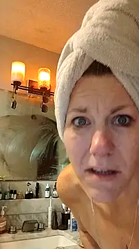 Snapshot of faithfulchic chatting on October 27, 2025, 12:22 am faithfulchic online show from October 27, 2025, 12:22 am