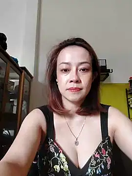 Baby-bigboobs20 online show from October 29, 2025, 1:48 am