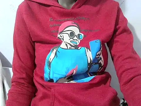 heloraniah online show from March 5, 2026, 3:58 am