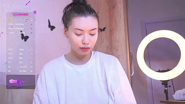 Snapshot of MistieGouge chatting on December 5, 2025, 3:32 pm MistieGouge online show from December 5, 2025, 3:32 pm