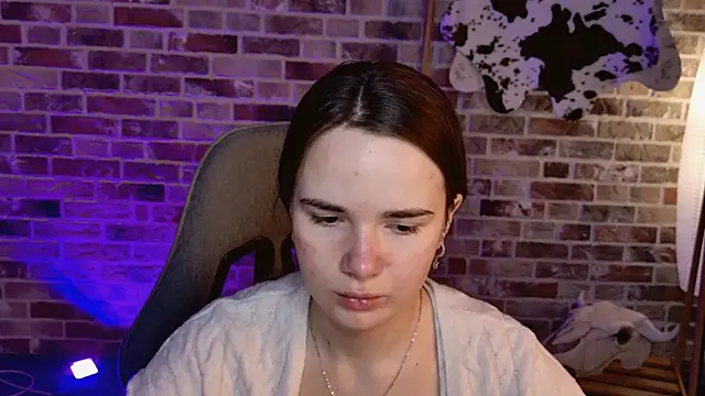 Snapshot of May_Bloom chatting on February 5, 2026, 6:09 am May Bloom online show from February 5, 2026, 6:09 am