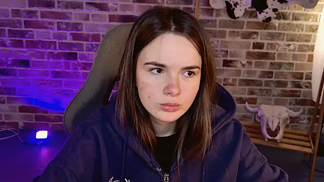 Snapshot of May_Bloom chatting on February 10, 2026, 8:02 am May Bloom online show from February 10, 2026, 8:02 am