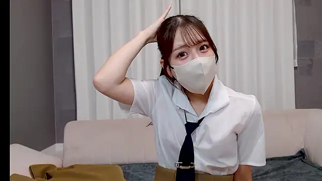 Snapshot of LOVE_MIREI_LOVE chatting on April 18, 2026, 11:12 am LOVE MIREI LOVE online show from April 18, 2026, 11:12 am