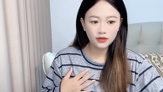 Bella-8 online show from October 21, 2025, 3:17 am