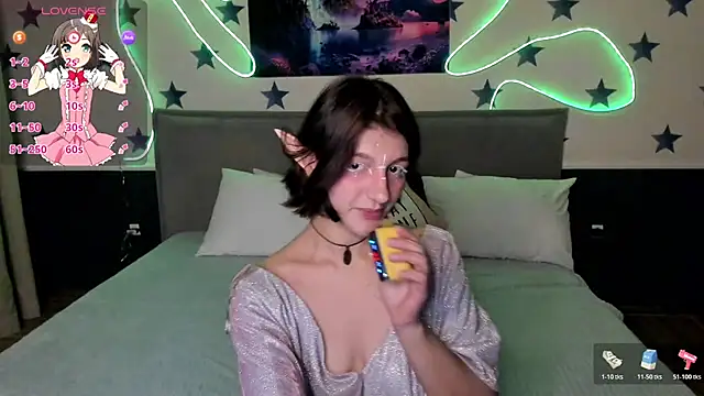 A Skyy online show from October 21, 2025, 9:14 pm