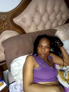 Hotcougar online show from October 25, 2025, 6:41 pm