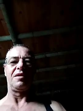 Snapshot of Sexyfab65 chatting on October 19, 2025, 7:33 am Sexyfab65 online show from October 19, 2025, 7:33 am