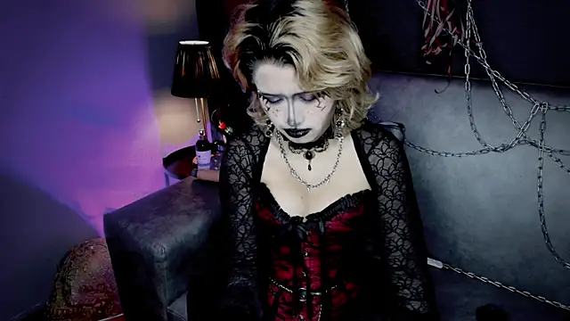 Snapshot of Navier__ chatting on December 16, 2025, 9:30 pm Navier online show from December 16, 2025, 9:30 pm