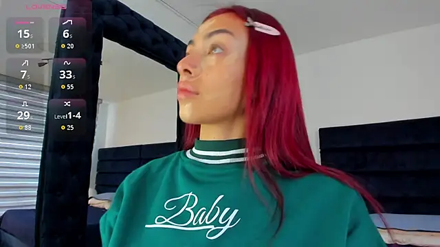 Snapshot of melanie_roux__ chatting on February 16, 2026, 12:15 pm melanie roux online show from February 16, 2026, 12:15 pm